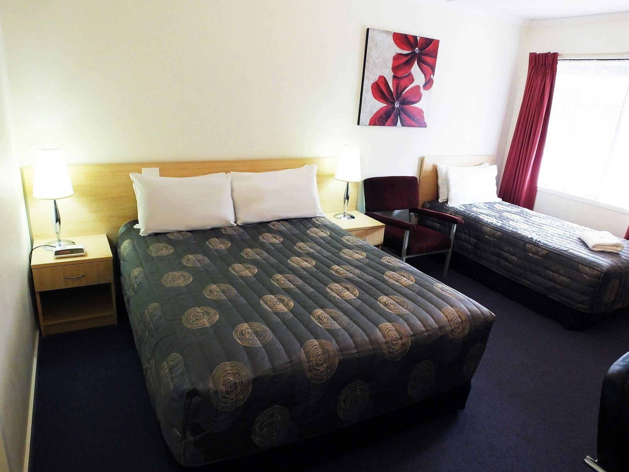 Edinburgh Motor Inn ワラガル エクステリア 写真